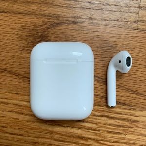 Genuine Apple Airpods - RIGHT POD ONLY